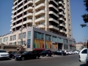 Satılır 4 otaqlı 120 m2 ofis Şah İsmayıl Xətai m.