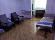 İcarəyə verilir 2 otaqlı 65 m2 köhnə tikili Yasamal r.