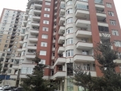 Satılır 3 otaqlı 156 m2 yeni tikili Hüseyn Cavid parkı