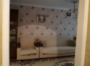 İcarəyə verilir 3 otaqlı 80 m2 köhnə tikili Gənclik m.