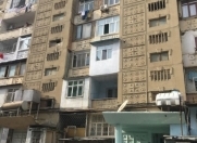Satılır 2 otaqlı 63 m2 köhnə tikili 4 mkr