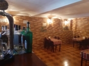 İcarəyə verilir 3 otaqlı 170 m2 obyekt Nizami r.