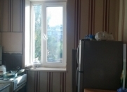 Satılır 4 otaqlı 100 m2 köhnə tikili Bakıxanov