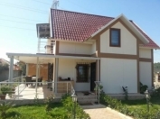 İcarəyə verilir 3 otaqlı 250 m2 bağ evi Quba