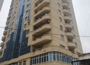 Satılır 2 otaqlı 106 m2 yeni tikili 28 May m.