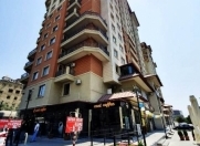 Satılır 5 otaqlı 190 m2 yeni tikili 8 km