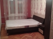 İcarəyə verilir 2 otaqlı 70 m2 köhnə tikili Yasamal r.