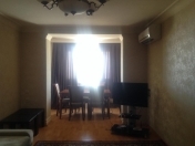 İcarəyə verilir 2 otaqlı 56 m2 köhnə tikili Badamdar
