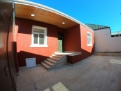 Satılır 3 otaqlı 100 m2 həyət evi Binəqədi