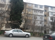 Satılır 5 otaqlı 108 m2 köhnə tikili Xalqlar Dostluğu m.