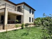 İcarəyə verilir 4 otaqlı 280 m2 bağ evi Buzovna
