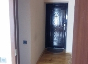 İcarəyə verilir 1 otaqlı 35 m2 köhnə tikili Ayna Sultanova heykəli