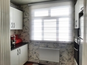 Satılır 4 otaqlı 100 m2 köhnə tikili Gəncə