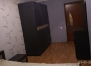 İcarəyə verilir 3 otaqlı 90 m2 köhnə tikili Gənclik m.