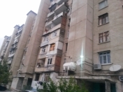 Satılır 5 otaqlı 108 m2 köhnə tikili Əhmədli m.