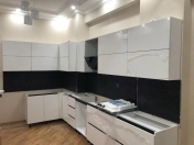 Satılır 3 otaqlı 131 m2 yeni tikili Gənclik m.