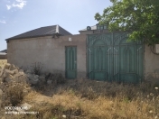 Satılır 5 otaqlı 330 m2 bağ evi Saray