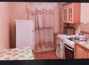 Satılır 4 otaqlı 90 m2 köhnə tikili Gəncə