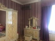 Satılır 5 otaqlı 180 m2 həyət evi Buzovna