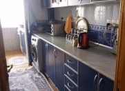 Satılır 3 otaqlı 80 m2 köhnə tikili 9 mkr