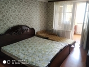 İcarəyə verilir 2 otaqlı 60 m2 köhnə tikili Elmlər Akademiyası m.