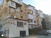 İcarəyə verilir 1 otaqlı 36 m2 köhnə tikili Elmlər Akademiyası m.