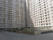 Satılır 3 otaqlı 130 m2 yeni tikili 20 yanvar m.