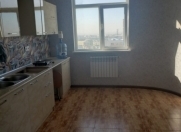 Satılır 2 otaqlı 70 m2 yeni tikili Qara Qarayev m.