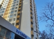 Satılır 2 otaqlı 70 m2 yeni tikili Qara Qarayev m.