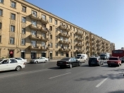 Satılır 2 otaqlı 57 m2 köhnə tikili Bakıxanov