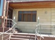 İcarəyə verilir 10 otaqlı 1000 m2 obyekt Keşlə bazarı