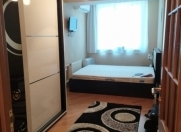 İcarəyə verilir 3 otaqlı 100 m2 köhnə tikili Gənclik m.