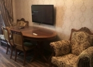 İcarəyə verilir 3 otaqlı 70 m2 köhnə tikili 28 may