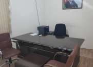 İcarəyə verilir 3 otaqlı 85 m2 ofis Səməd Vurğun parkı