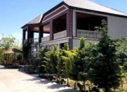 Satılır 5 otaqlı 400 m2 həyət evi Novxanı