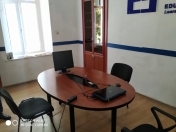 İcarəyə verilir 2 otaqlı 45 m2 ofis İçəri Şəhər m.