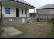 Satılır 4 otaqlı 190 m2 həyət evi Binə