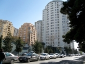 Satılır 4 otaqlı 230 m2 yeni tikili Təzə bazar