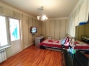 Satılır 3 otaqlı 87 m2 köhnə tikili 9 mkr