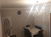 Satılır 2 otaqlı 64 m2 köhnə tikili 8 km