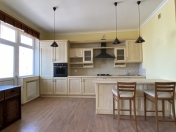 Satılır 2 otaqlı 116 m2 yeni tikili Şah İsmayıl Xətai m.