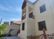 Satılır 5 otaqlı 250 m2 bağ evi Buzovna