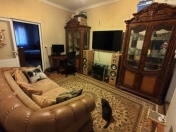 Satılır 2 otaqlı 52 m2 köhnə tikili 1 mkr