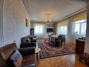 Satılır 2 otaqlı 102 m2 yeni tikili Qara Qarayev m.