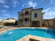 Satılır 6 otaqlı 400 m2 bağ evi Mərdəkan