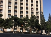 İcarəyə verilir 1 otaqlı 40 m2 köhnə tikili Gənclik m.