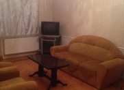 İcarəyə verilir 2 otaqlı 60 m2 köhnə tikili İnşaatçılar m.