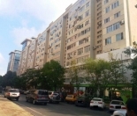 Satılır 1 otaqlı 50 m2 köhnə tikili Sahil m.