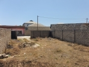 Satılır 2.3 sot torpaq Binə