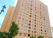 Satılır 4 otaqlı 141 m2 yeni tikili İnşaatçılar m.
